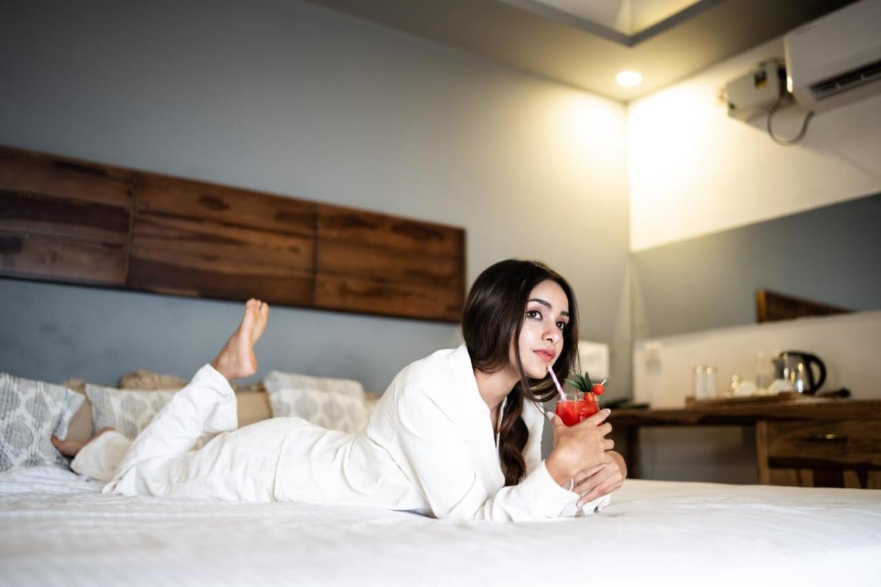 The Bay Agonda Hotel Ngoại thất bức ảnh