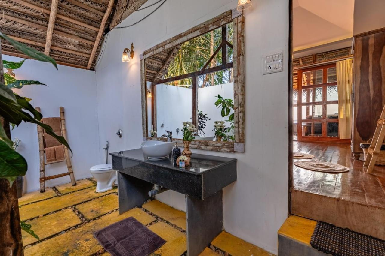 The Bay Agonda Hotel Ngoại thất bức ảnh